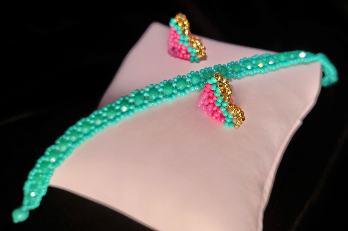 Turquoise Bead Bracelet with Turquoise, Gold & Pink Bead Earrings - Das Vixen