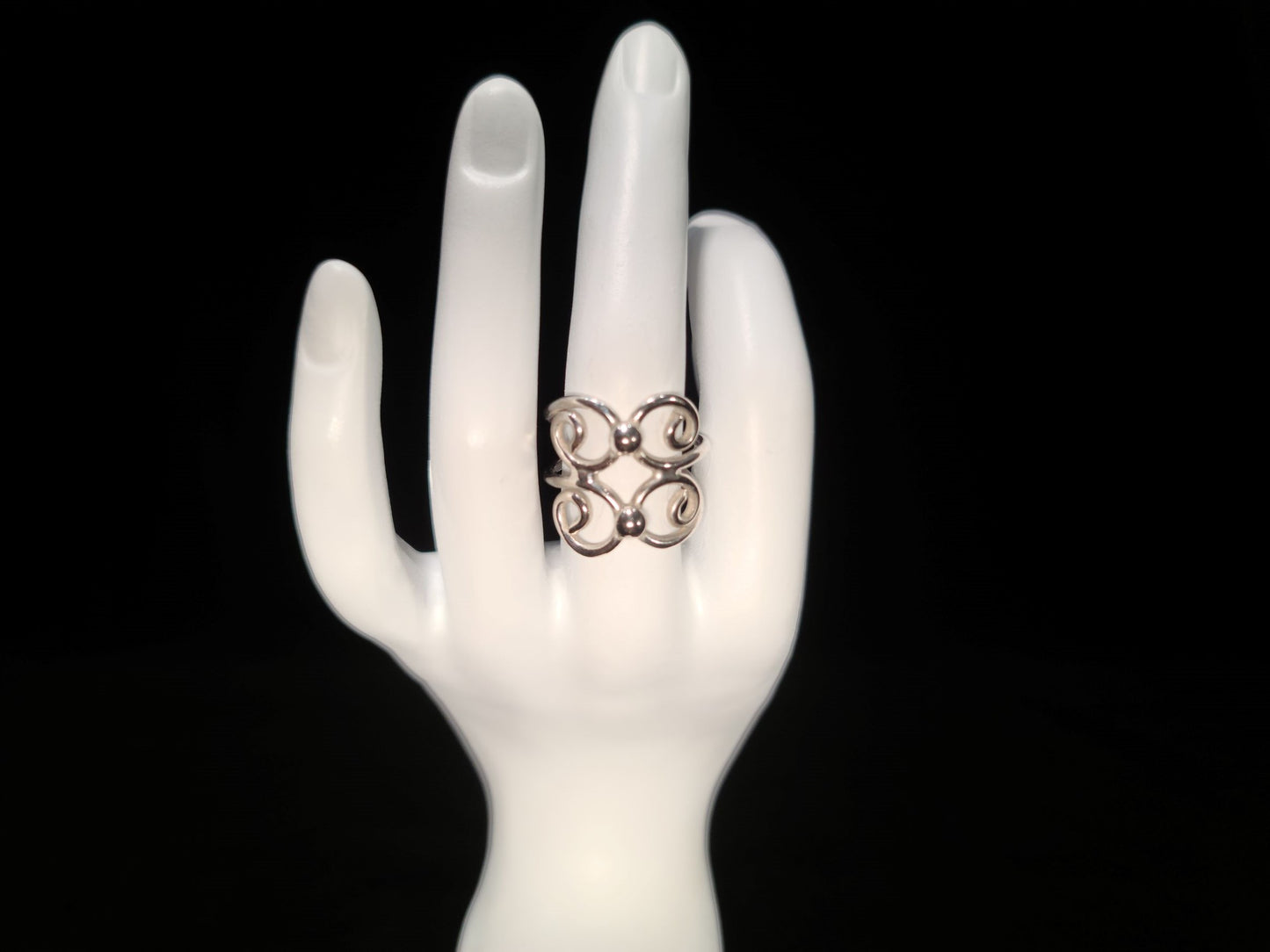 Sterling Silver Ring - Das Vixen