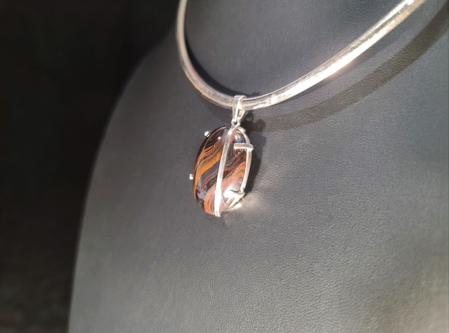 Sterling & Red Hematite Silver Pendant - Das Vixen