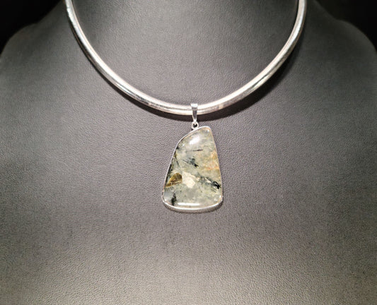 Sterling Silver & Rutile Quartz Pendant - Das Vixen