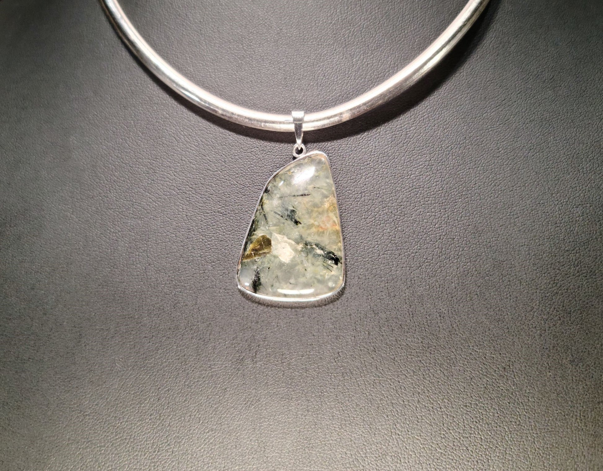 Sterling Silver & Rutile Quartz Pendant - Das Vixen